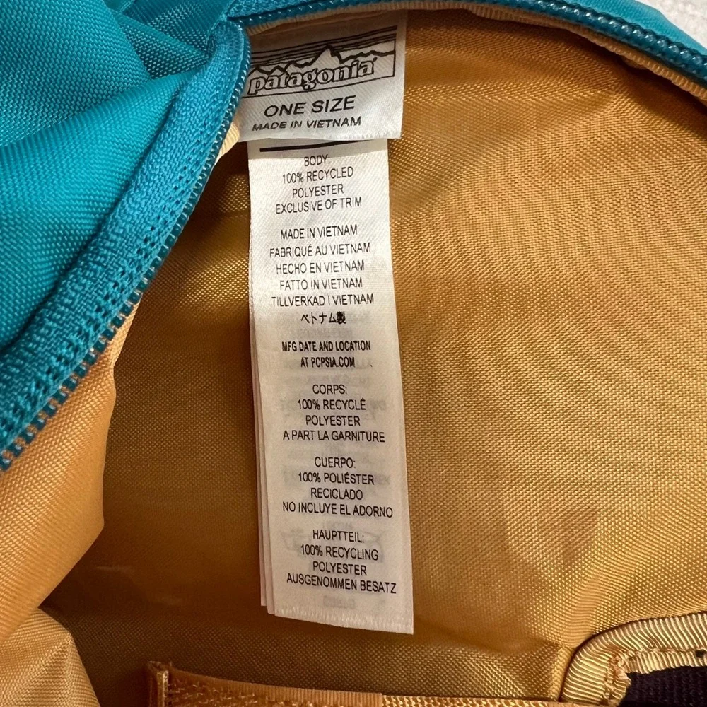 Patagonia Refugio 26L Daypack 47913 Wetland Blue Recycled Polyester Backpack